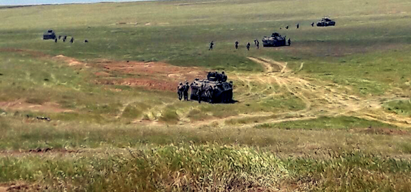 Azerbaycan askeri temas hattında tatbikat düzenledi (Fotoğraf)