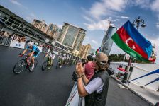 Dünya çempionu "Tour d’Azerbaïdjan"da məharətini nümayiş etdirib (FOTO)