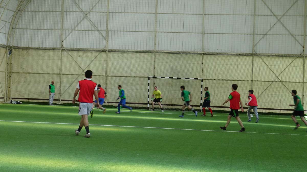 Ümummilli Lider Heydər Əliyevin xatirəsinə həsr olunmuş mini-futbol turniri keçirilir (FOTO)