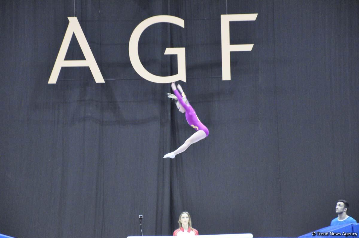 Batut gimnastikası və tamblinq üzrə Azərbaycan çempionatı və Bakı birinciliyində son yarış günü (FOTO)