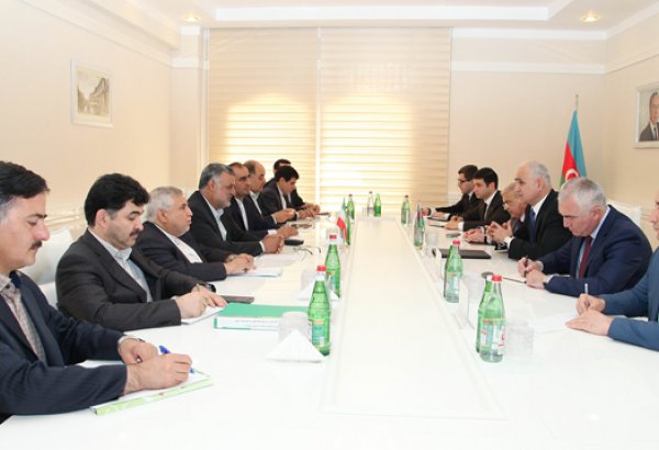 Azerbaycan ve İran ortak tarım ve havancılık ilaçları üretimi yapacak