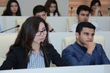 US ambassador discusses current world economy at Azerbaijan State University of Economics