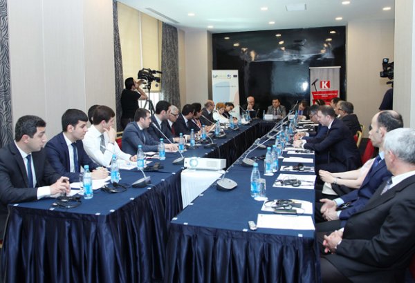 В Азербайджане обсудили создание рабочей группы по "зеленой экономике"