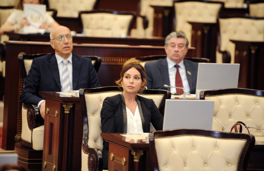 Парламент Азербайджана принял акт об амнистии  по обращению Первой леди Мехрибан Алиевой (ФОТО)