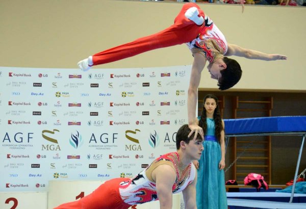Azərbaycan akrobatları Qazaxıstandan medalla dönüblər