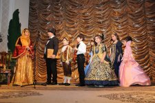 В Баку представлена музыкальная программа "Жемчужины Карабаха" (ФОТО)