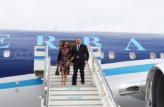 Cumhurbaşkanı İlham Aliyev ve eşi Mehriban Aliyeva Türkiye'de