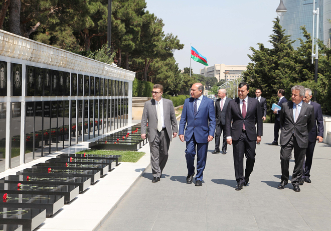 Azerbaijan calls for EBRD’s support in free trade zone establishment