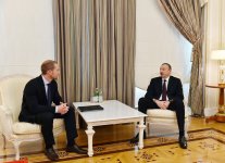 Президенту Ильхаму Алиеву вручена премия "Человек года в мире" (ФОТО)