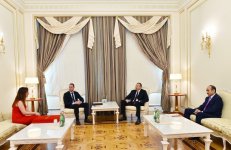 Президенту Ильхаму Алиеву вручена премия "Человек года в мире" (ФОТО)