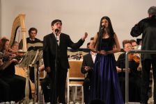 Rostropoviçlər adına musiqi məktəbindən bayram konserti (FOTO)