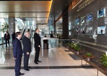 Президент Азербайджана принял участие в открытии нового административного здания SOCAR (ФОТО)