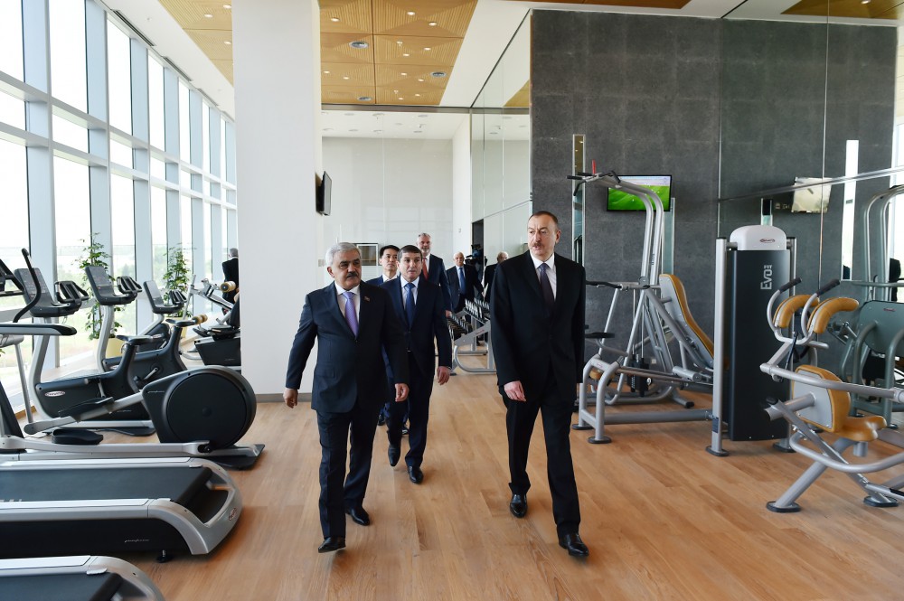 Cumhurbaşkanı Aliyev SOCAR'ın yeni binasının açılışına katıldı - Gallery Image