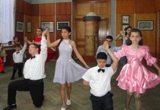 Дети – наше будущее: выставка и концерт в Баку (ФОТО)