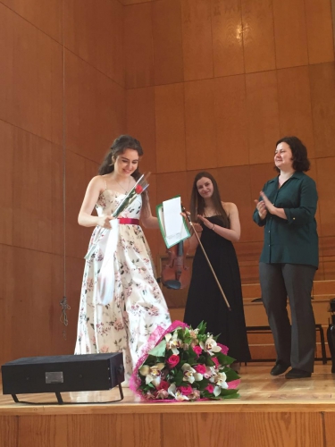 Азербайджанская скрипачка завоевала Гран-при в Москве (ФОТО)