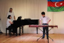 Юные музыканты выступили с концертом, посвященным Дню Республики (ФОТО)