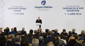 Azerbaijani president attends opening of Caspian Oil & Gas exhibition 2016