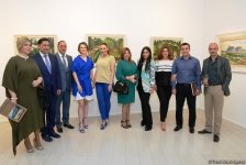 В Музее современного искусства состоялось торжественное открытие выставки выдающегося художника Гусейна Алиева "Пейзажи" (ФОТО)