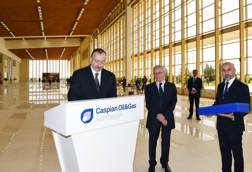 Azerbaijani president attends opening of Caspian Oil & Gas exhibition 2016