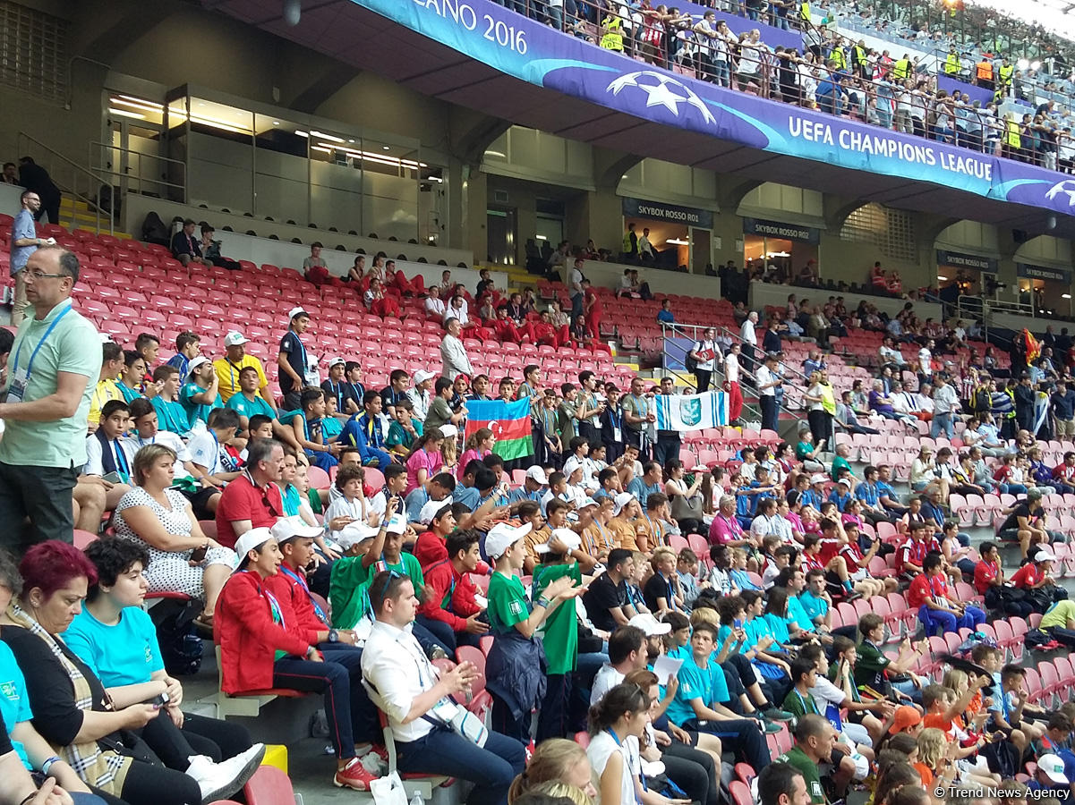 Праздник футбола в Милане глазами азербайджанца - про "кусачие цены" (ФОТО, часть 2)