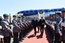 Prezident İlham Əliyev Almaniyaya səfərə gəlib (FOTO)