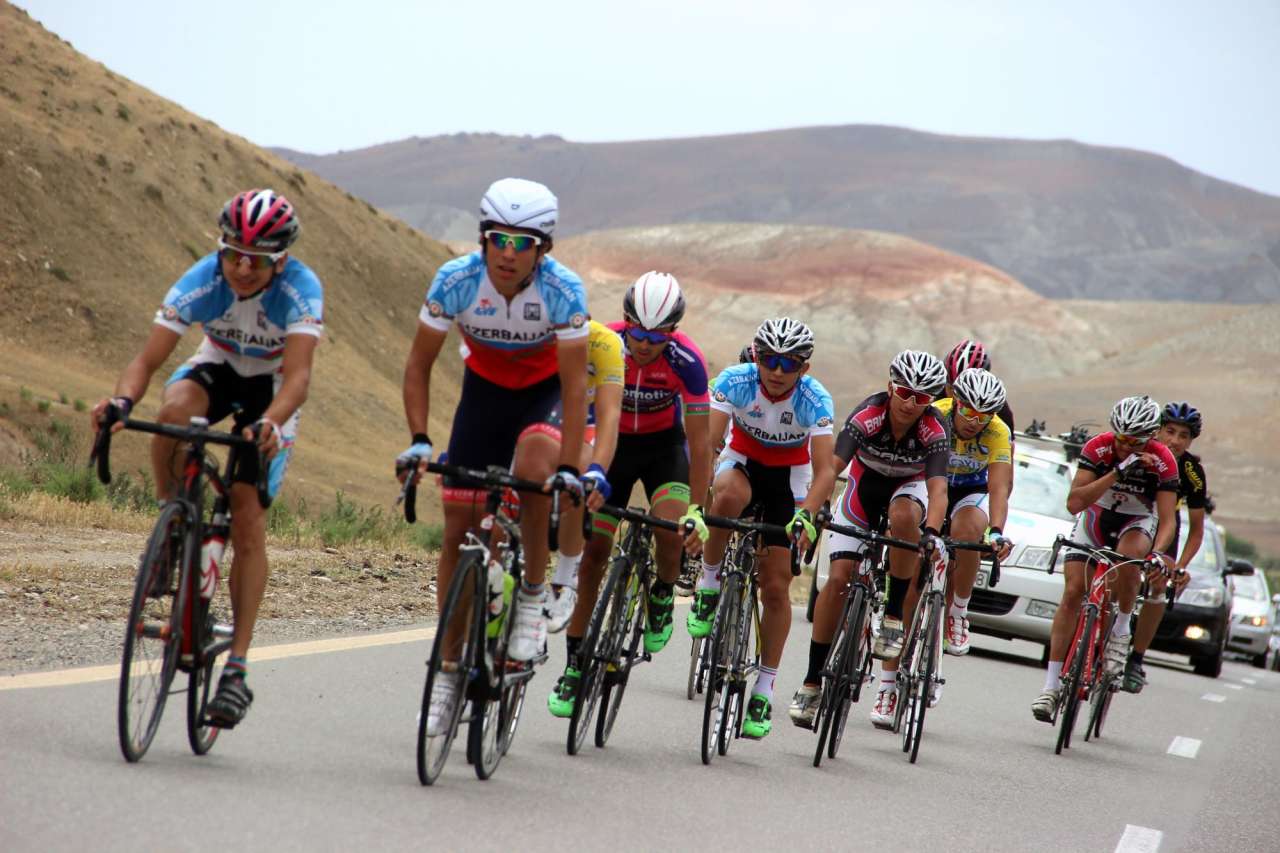 Gənc velosipedçilər yarışıblar (FOTO)