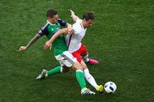 Polonya Kuzey İrlanda'yı tek golle geçti - Gallery Thumbnail