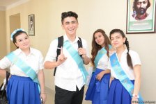 В школах Азербайджана прозвенел «последний звонок» (ФОТО) - Gallery Thumbnail