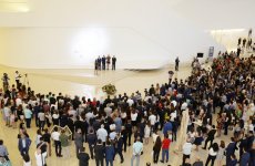 Heydar Aliyev Foundation VP views solo exhibition of George Condo launched at Heydar Aliyev Center