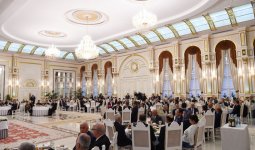 Президент Ильхам Алиев: В основе всех успехов лежит единство граждан Азербайджана - Gallery Thumbnail
