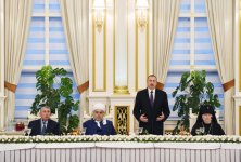 Президент Ильхам Алиев принял участие в ифтаре по случаю священного месяца Рамазан (ФОТО)