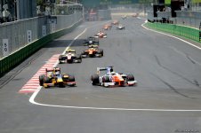 Bakü GP2 yarışmalarının 2.gününe start verildi (Fotoğraf)