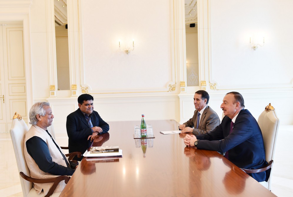 Президент Ильхам Алиев принял лауреата Нобелевской премии мира Мухаммеда Юнуса (ФОТО)