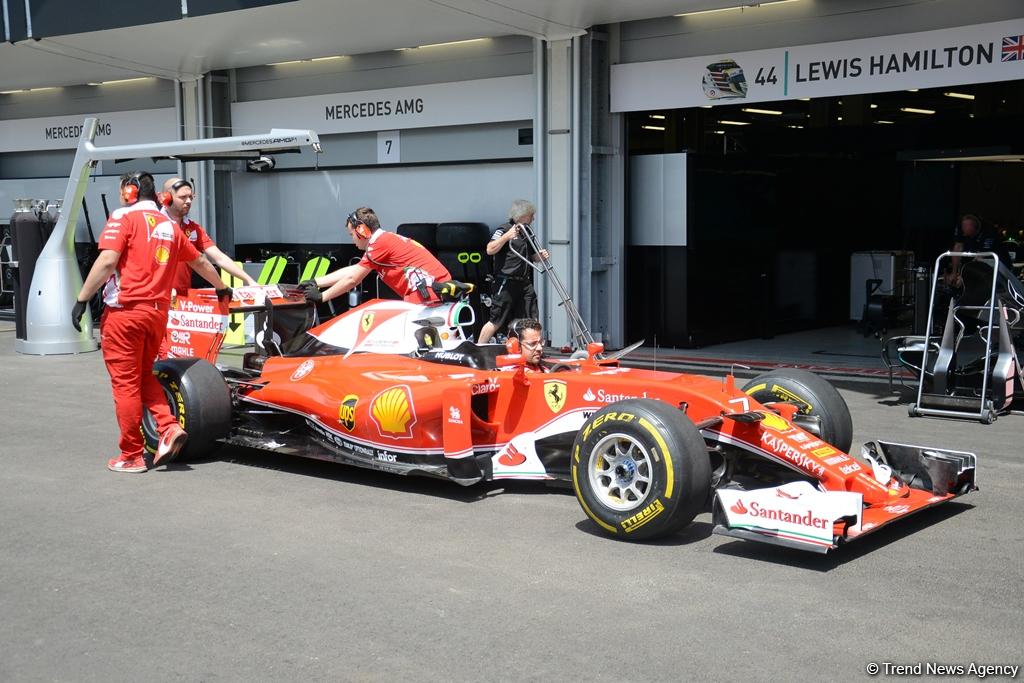 Bakıda Formula 1-in texniki heyəti məşq edir (FOTO)