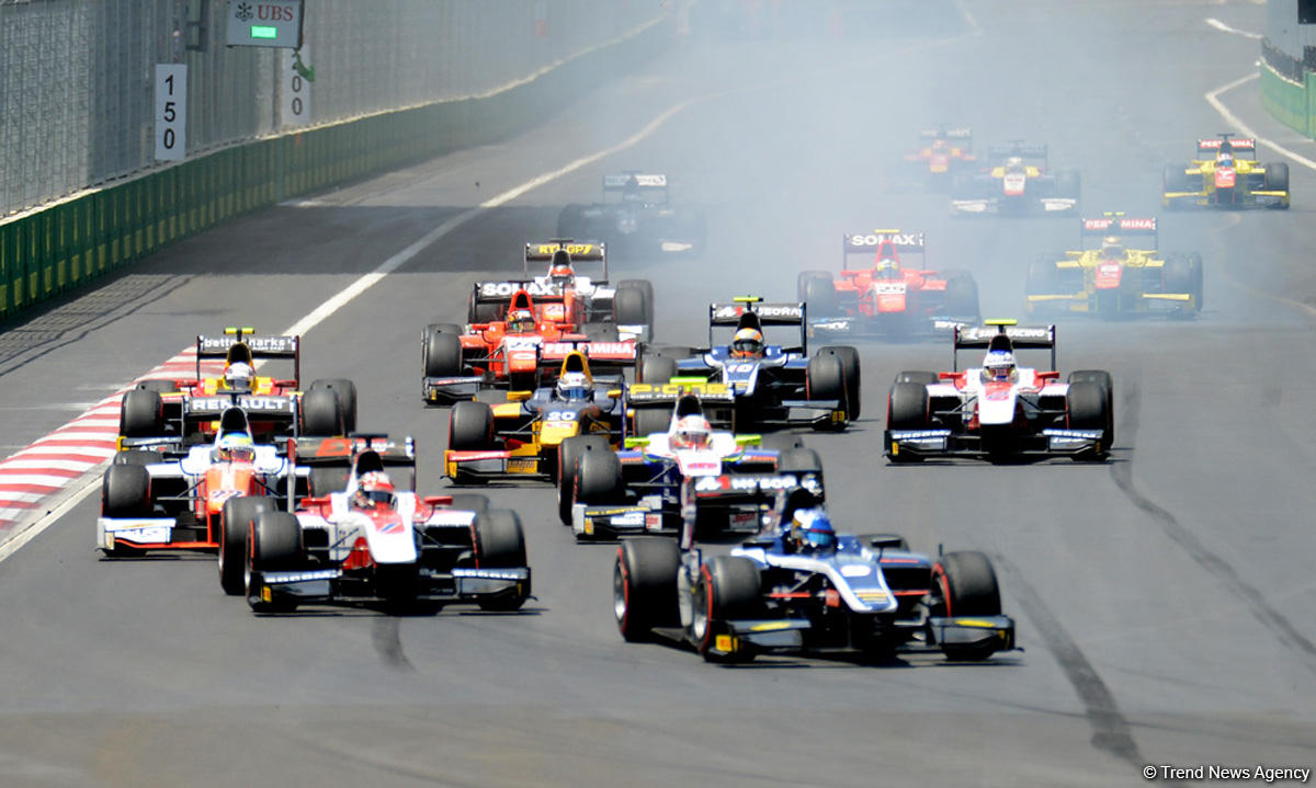 GP2 First Race kicks off in Baku (PHOTO)
