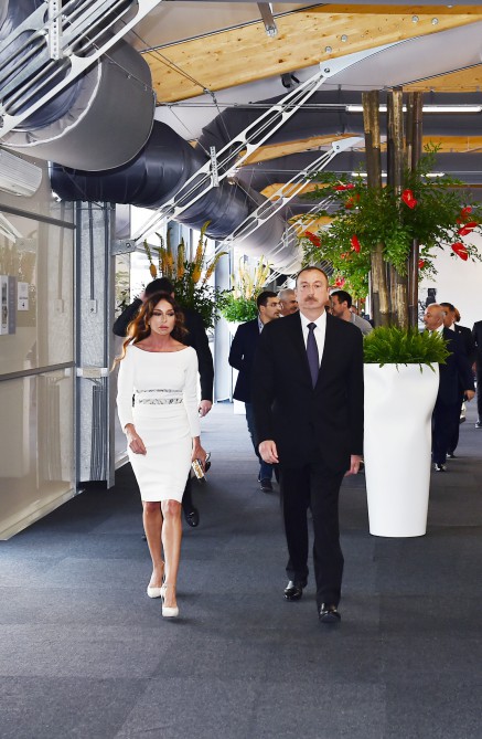 Президент Азербайджана и его супруга наблюдали за соревнованиями Гран-при Европы Формулы 1 (ФОТО)