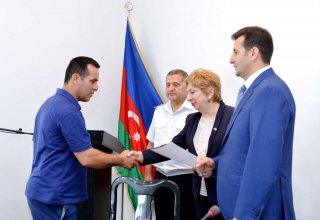 В Баку были освобождены от наказания более 50 человек (ФОТО)