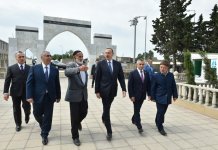 President Ilham Aliyev visits Rahima Khanim Mosque-Shrine in Nardaran (PHOTO)