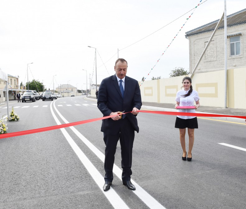 President Aliyev attends opening of Mashtaga-Bilgah highway, streets in Nardaran (PHOTO)