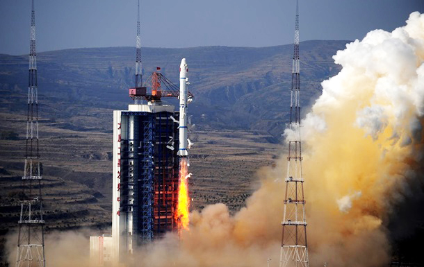 Китай вывел на орбиту три спутника дистанционного зондирования Земли
