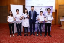 В Азербайджане определились самые сильные юные знатоки (ФОТО)