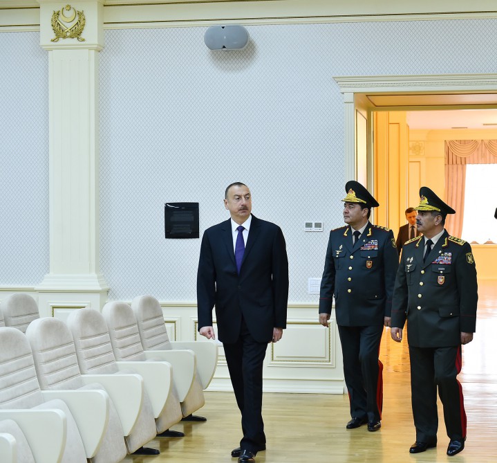 Президент Ильхам Алиев принял участие в открытии нового административного здания Генштаба ВС (ФОТО)