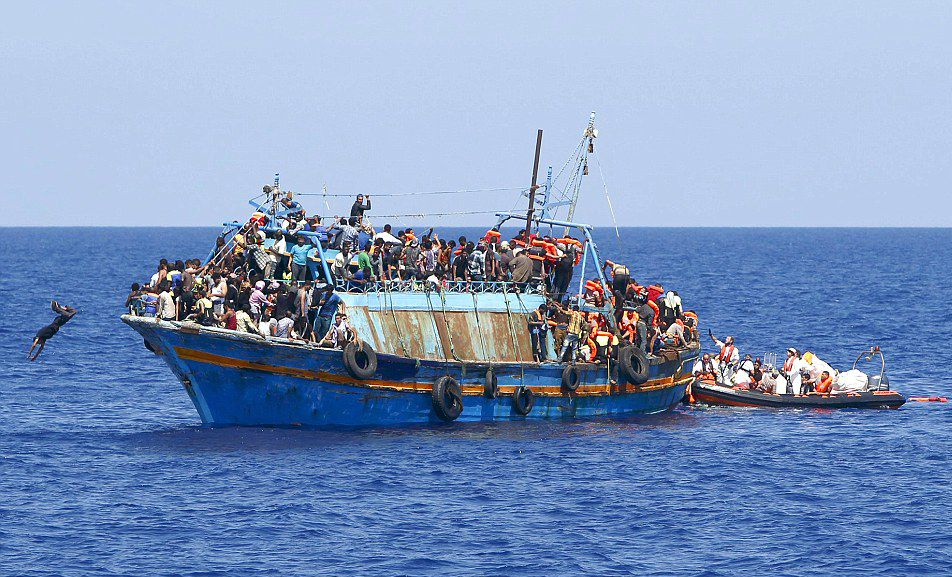 Корсика готова принять судно Aquarius с сотнями беженцев