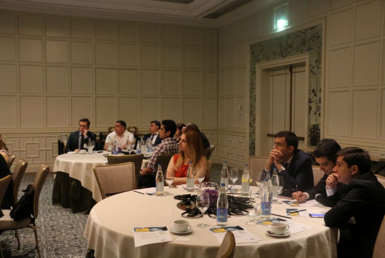EY Azerbaijan holds business breakfast on Operational Efficiency Improvement (PHOTO)
