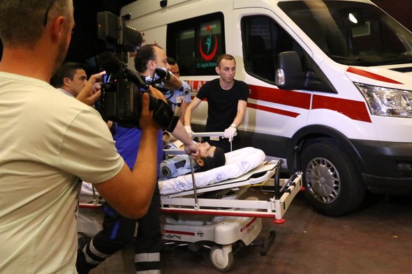 Число погибших в результате теракта в аэропорту Стамбула достигло 45