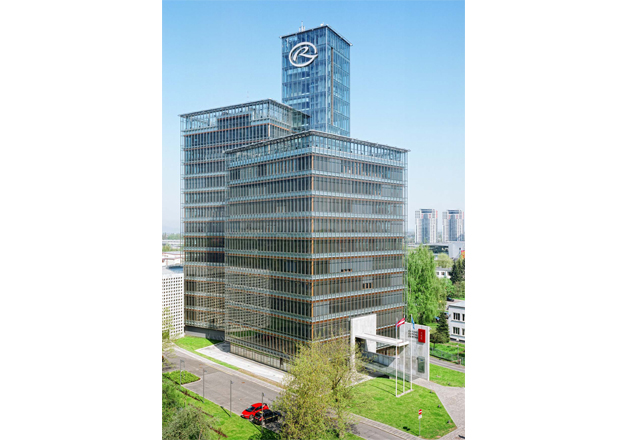 Банк Rietumu поддерживает азербайджанский бизнес в Европе