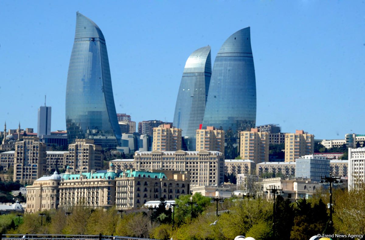 Russian newspaper: Baku amazes with its modern architecture