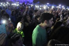 Российские СМИ высоко оценили Международный фестиваль "Жара" в Баку (ФОТО)