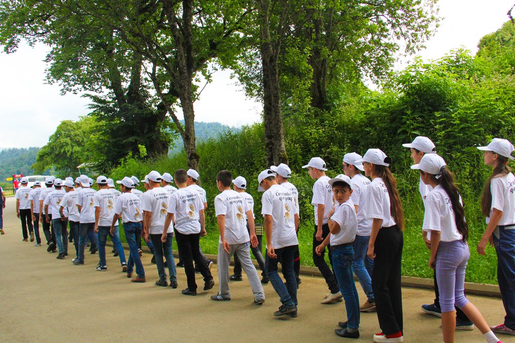 В Азербайджане организован очередной летний экологический лагерь «Защитим джейранов!» (ФОТО)