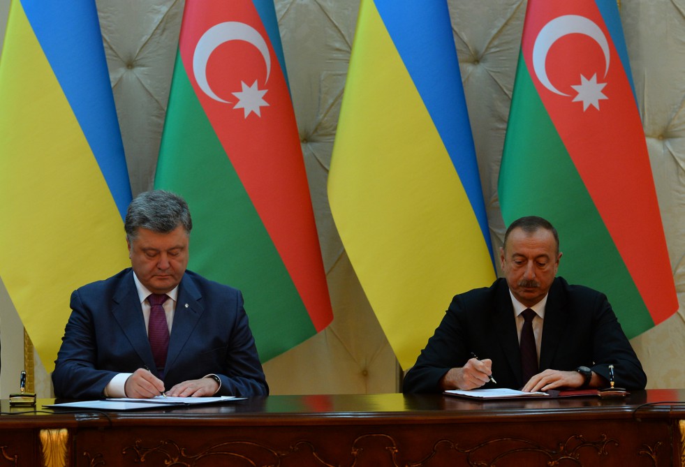 Azərbaycan və Ukrayna 3 sənəd imzaladılar (FOTO)